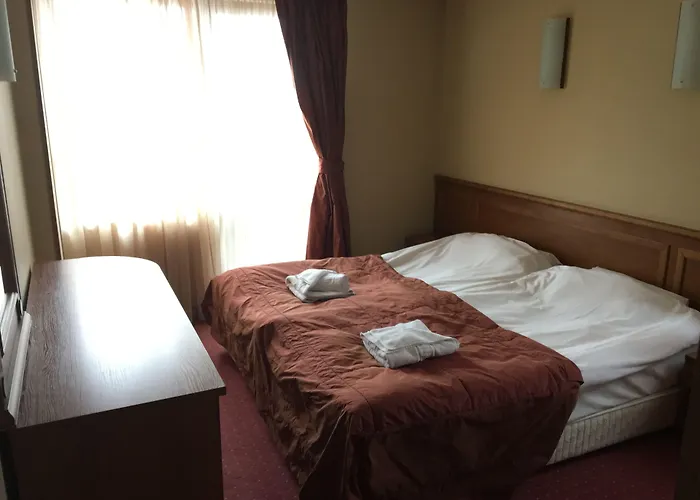 Hotel Asteri - Organic Food From Small Local Farms By Asteri